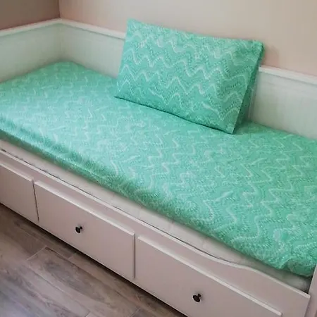 Lory's Nocleg ze śniadaniem *